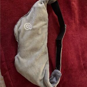 Gray weighted eye mask adjustable